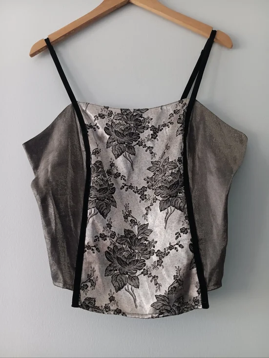 Vintage Amelia’s Silver Metallic Floral Cami Top M Velvet Trim Strappy Tank - Picture 2 of 6